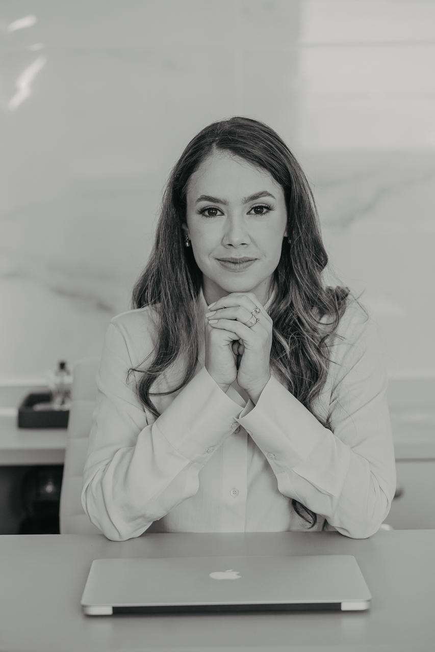 Retrato da Dra. Marília Dantas